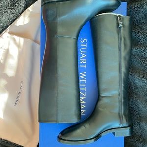 NEW - STUART WEITZMAN Keelan Zip Leather Boot Black 5.5 - With duster bag & box